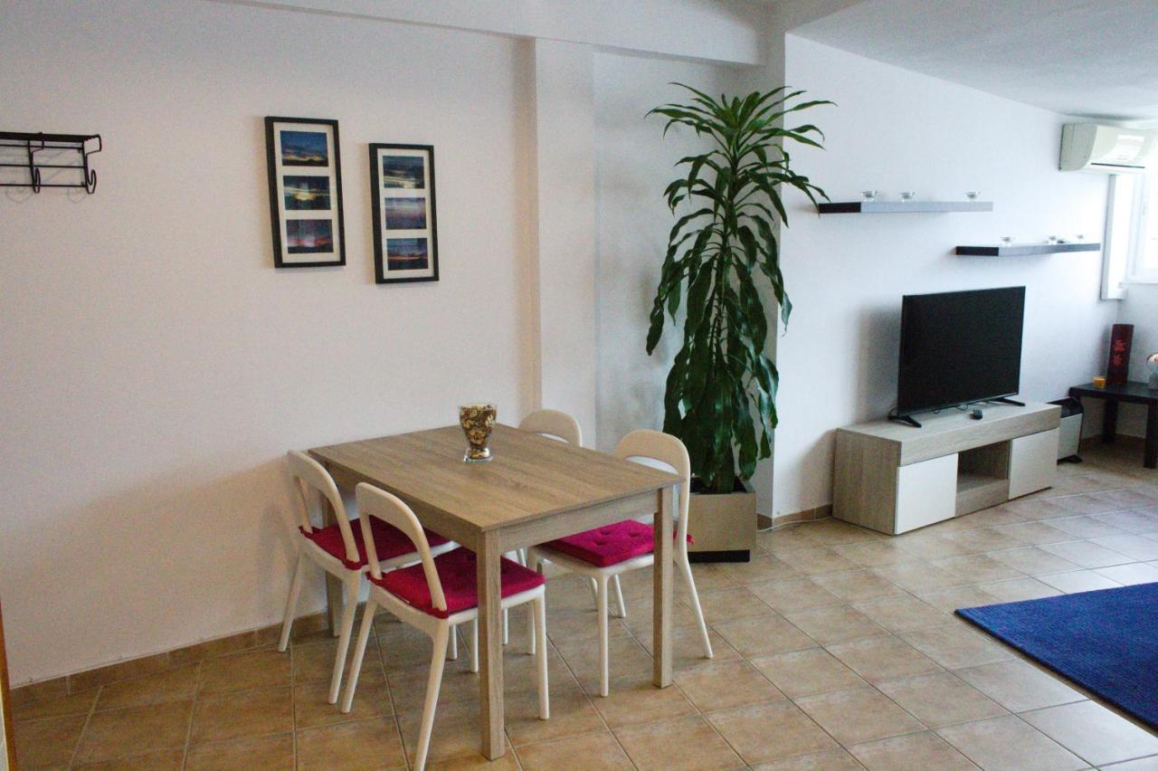 Apartment Sirena Beach 네르하 외부 사진